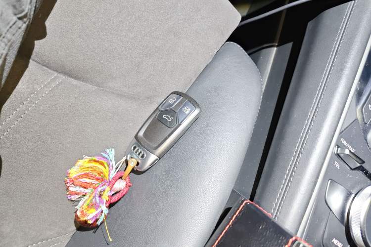 Used Audi TT 2015 TT Coupe 45 TFSI quattro Vehicle Key