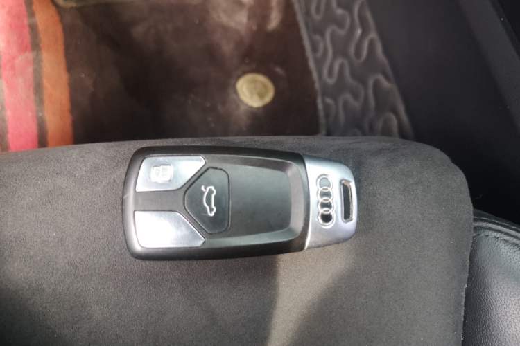 Used Audi TT 2015 TT Coupe 45 TFSI quattro Vehicle Key