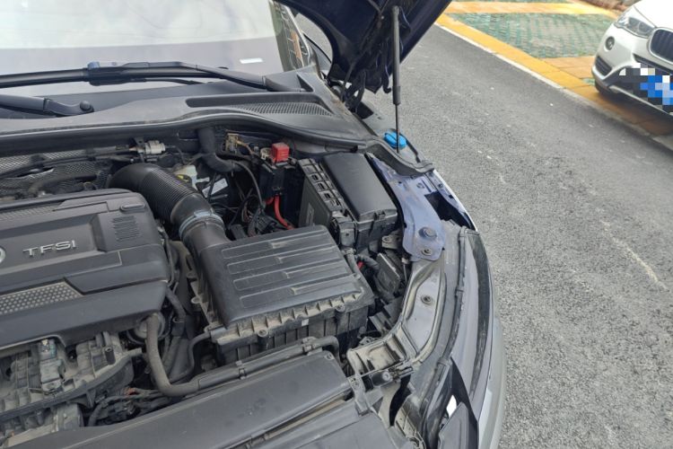 Used Audi TT 2017 TT Coupe 45 TFSI Engine Bay Left