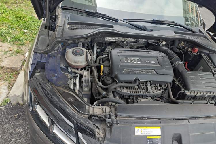 Used Audi TT 2017 TT Coupe 45 TFSI Engine Bay Right