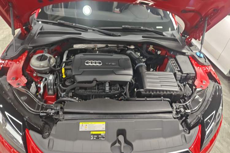 Used Audi TT 2017 TT Coupe 45 TFSI Engine Bay