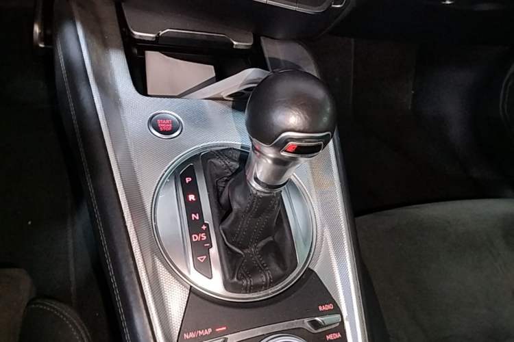 Used Audi TT 2017 TT Coupe 45 TFSI Gear Lever