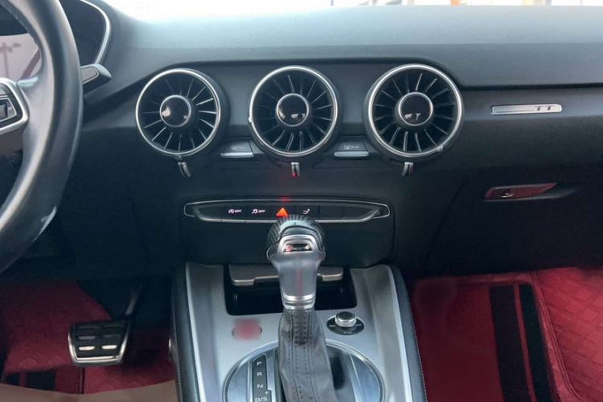 Used Audi TT 2017 TT Coupe 45 TFSI Audio And AC Panel