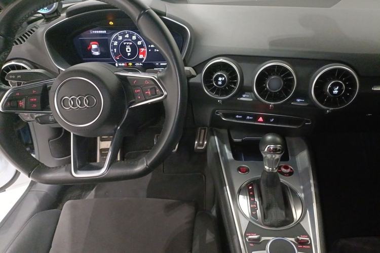 Used Audi TT 2017 TT Coupe 45 TFSI quattro Center Console