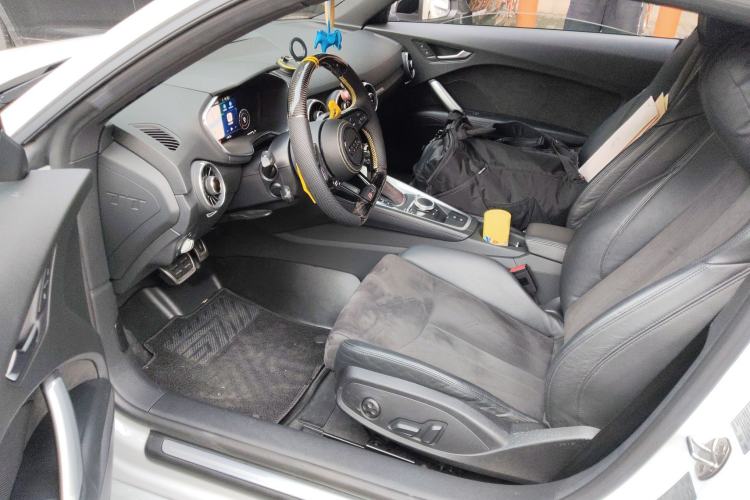 Used Audi TT 2017 TT Coupe 45 TFSI quattro Driver Seat