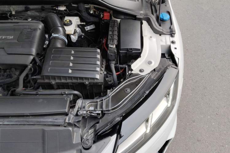 Used Audi TT 2017 TT Coupe 45 TFSI quattro Engine Bay Left