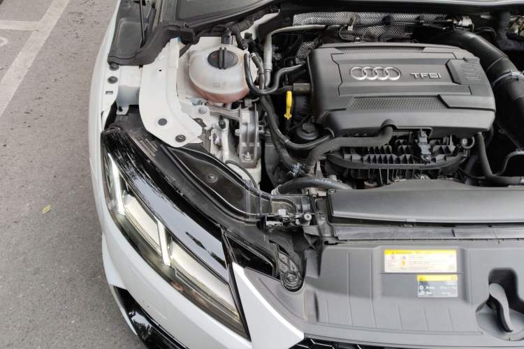Used Audi TT 2017 TT Coupe 45 TFSI quattro Engine Bay Right
