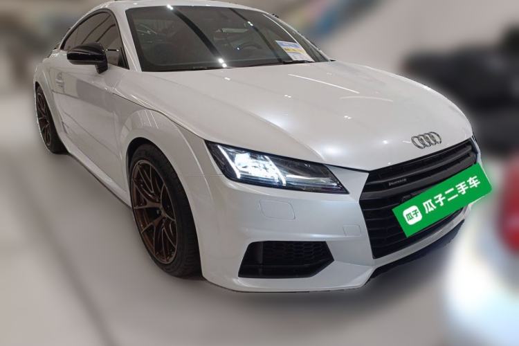 Used Audi TT 2017 TT Coupe 45 TFSI quattro Front Right 45 Deg