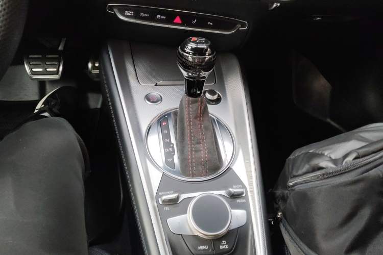 Used Audi TT 2017 TT Coupe 45 TFSI quattro Gear Lever