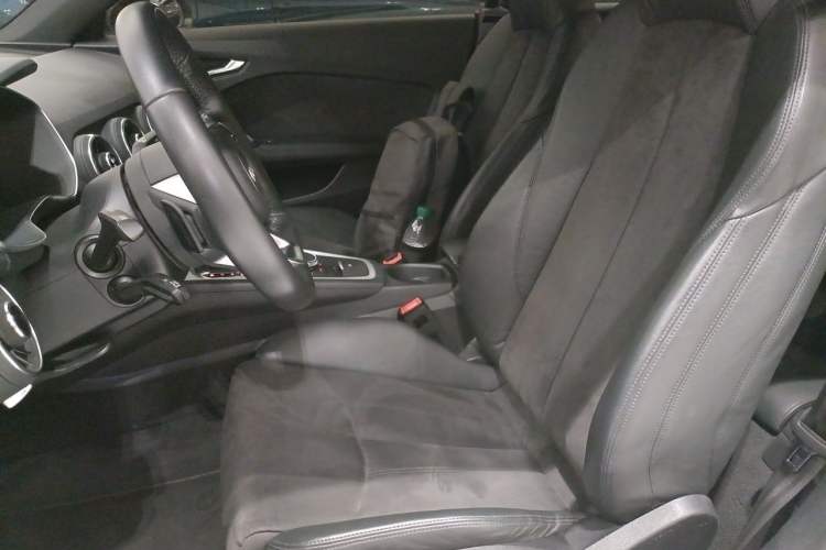 Used Audi TT 2017 TT Coupe 45 TFSI quattro Left Front Seat