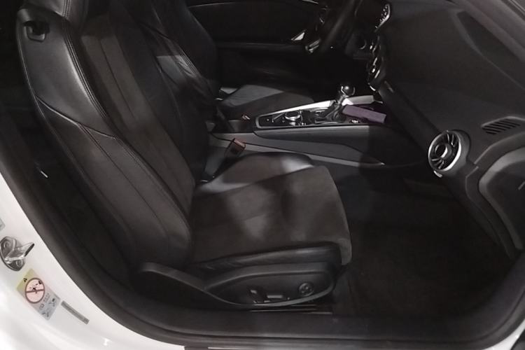 Used Audi TT 2017 TT Coupe 45 TFSI Right Front Seat