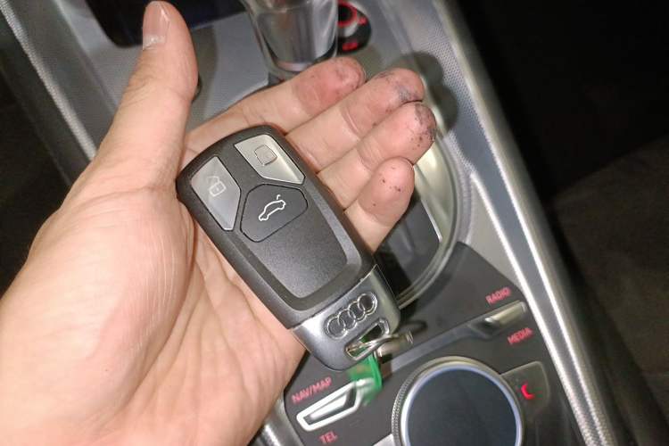 Used Audi TT 2017 TT Coupe 45 TFSI quattro Vehicle Key