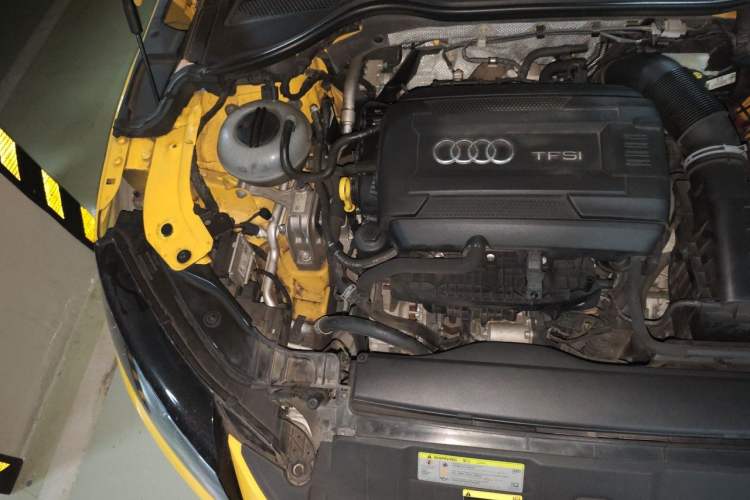 Used Audi TT 2017 TT Coupe 45 TFSI quattro Engine Bay Right