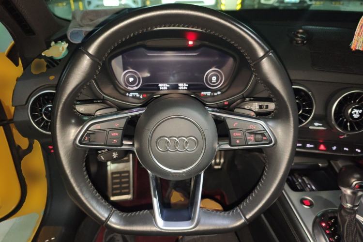 Used Audi TT 2017 TT Coupe 45 TFSI quattro Steering Wheel