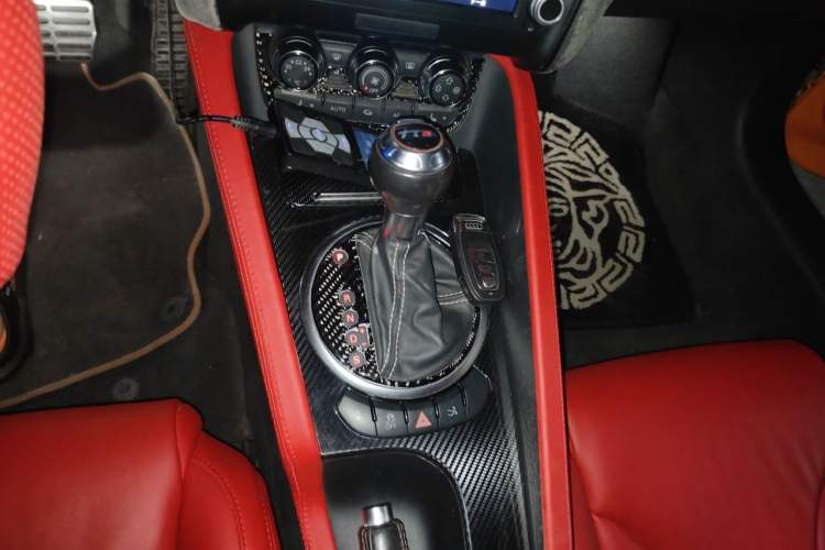 Used Audi TTS 2008 TTS Coupe 2.0TFSI quattro Gear Lever