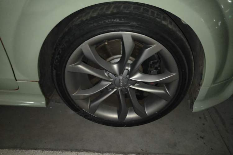 Used Audi TTS 2008 TTS Coupe 2.0TFSI quattro Right Front Wheel Hub