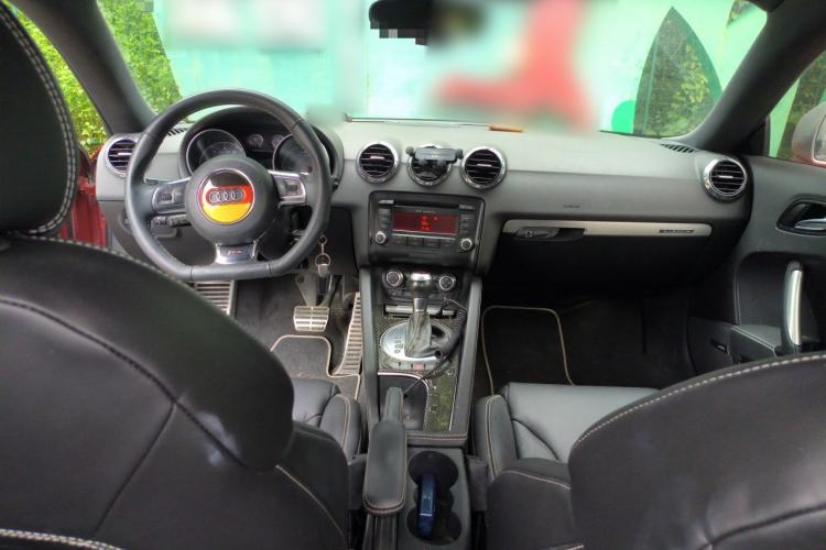 Used Audi TTS 2008 TTS Coupe 2.0TFSI quattro Center Console