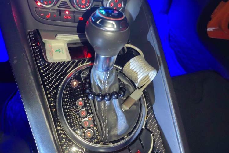 Used Audi TTS 2008 TTS Coupe 2.0TFSI quattro Gear Lever