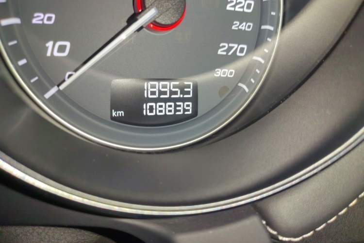 Used Audi TTS 2008 TTS Coupe 2.0TFSI quattro Odometer Close Up