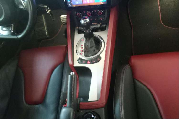 Used Audi TTS 2008 TTS Coupe 2.0TFSI quattro Gear Lever