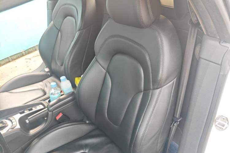 Used Audi TTS 2008 TTS Roadster 2.0TFSI quattro Left Rear Seat