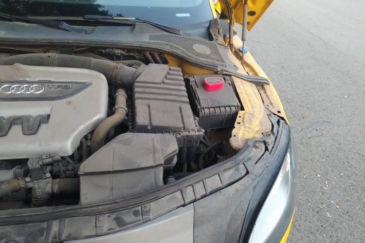 Used Audi TTS 2008 TTS Coupe 2.0TFSI quattro Engine Bay Left