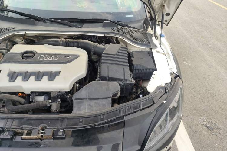 Used Audi TTS 2011 TTS Roadster 2.0TFSI quattro Engine Bay Left