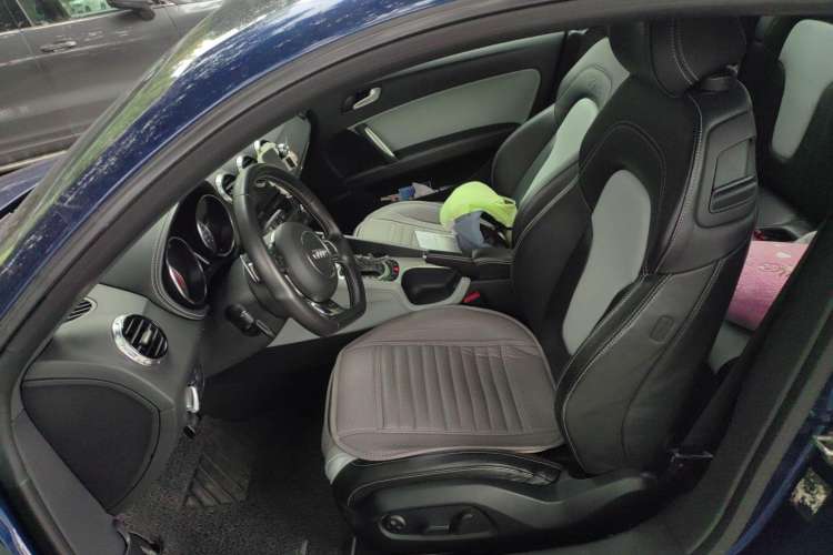 Used Audi TTS 2011 TTS Coupe 2.0TFSI quattro Left Front Seat
