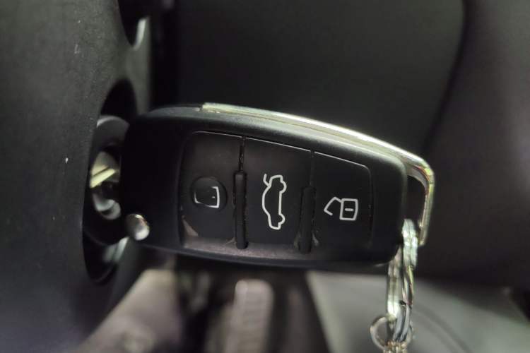 Used Audi TTS 2011 TTS Coupe 2.0TFSI quattro Vehicle Key