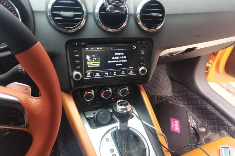 Used Audi TTS 2011 TTS Coupe 2.0TFSI quattro Audio And AC Panel