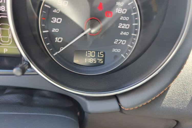 Used Audi TTS 2011 TTS Coupe 2.0TFSI quattro Odometer Close Up