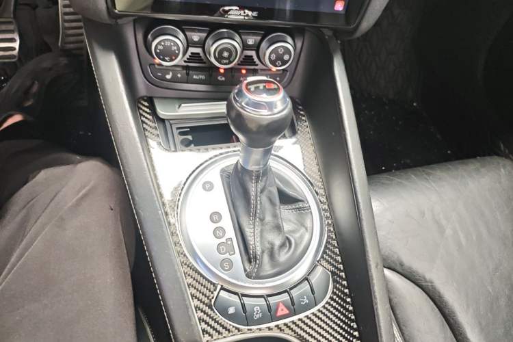 Used Audi TTS 2011 TTS Coupe 2.0TFSI quattro Gear Lever