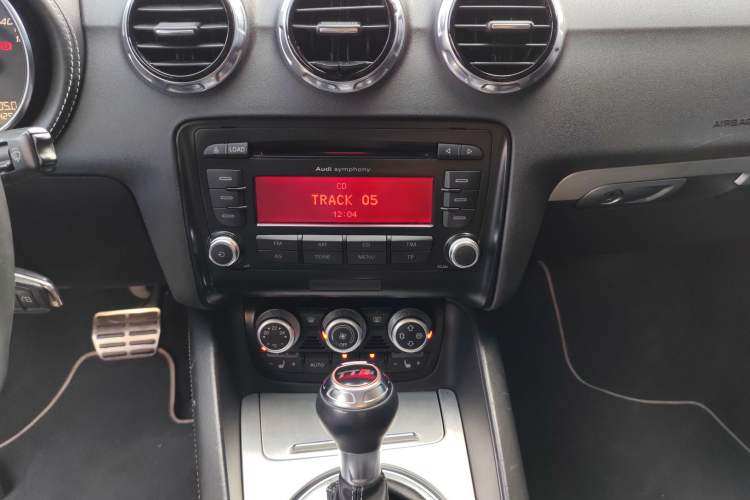 Used Audi TTS 2011 TTS Coupe 2.0TFSI quattro Audio And AC Panel