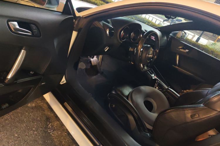 Used Audi TTS 2011 TTS Coupe 2.0TFSI quattro Driver Seat