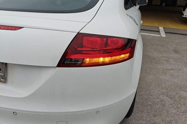 Used Audi TTS 2011 TTS Coupe 2.0TFSI quattro Exterior 3