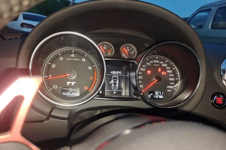 Used Audi TTS 2011 TT Coupe 2.0 TFSI Instrument Cluster