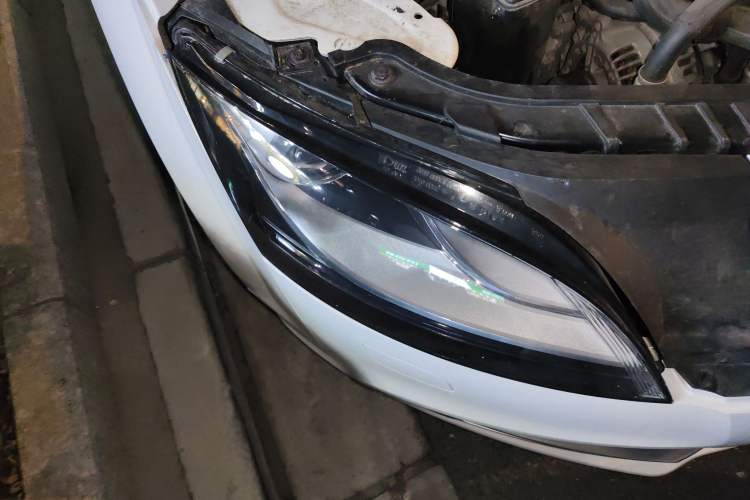 Used Audi TTS 2011 TTS Coupe 2.0TFSI quattro Right Front Headlight