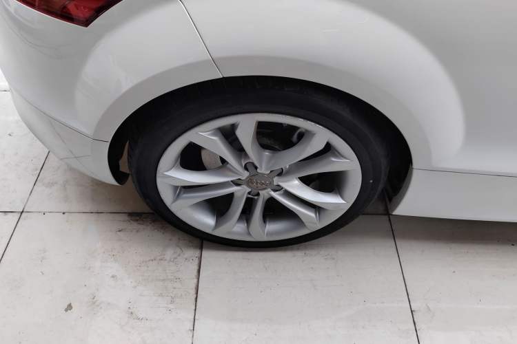 Used Audi TTS 2011 TTS Coupe 2.0TFSI quattro Right Rear Wheel Hub