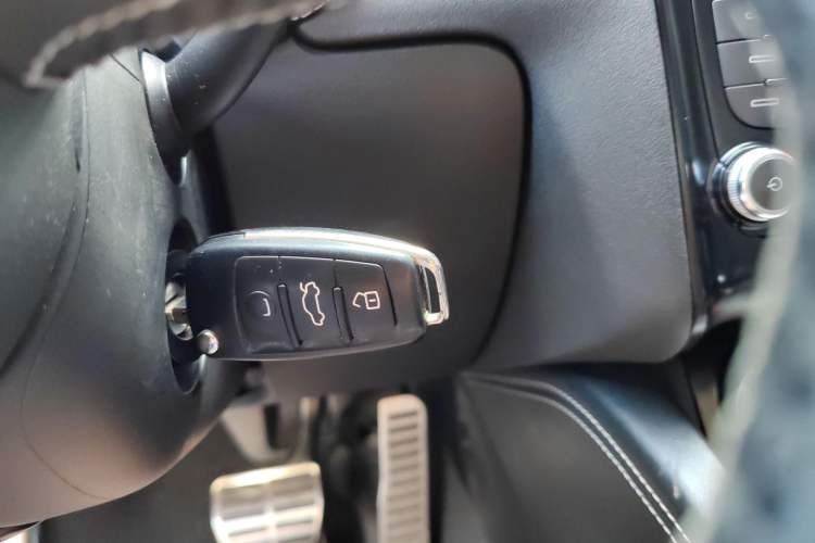 Used Audi TTS 2011 TTS Coupe 2.0TFSI quattro Vehicle Key