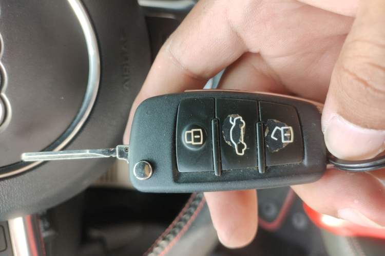 Used Audi TTS 2011 TTS Coupe 2.0TFSI quattro Vehicle Key