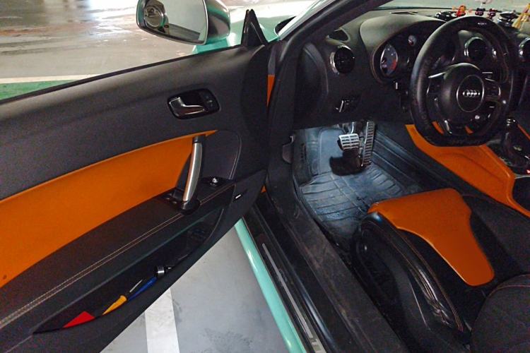 Used Audi TTS 2011 TTS Coupe 2.0TFSI quattro Driver Seat