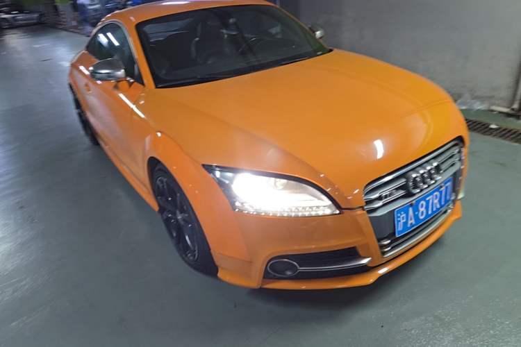 Used Audi TTS 2011 TTS Coupe 2.0TFSI quattro Front Right 45 Deg