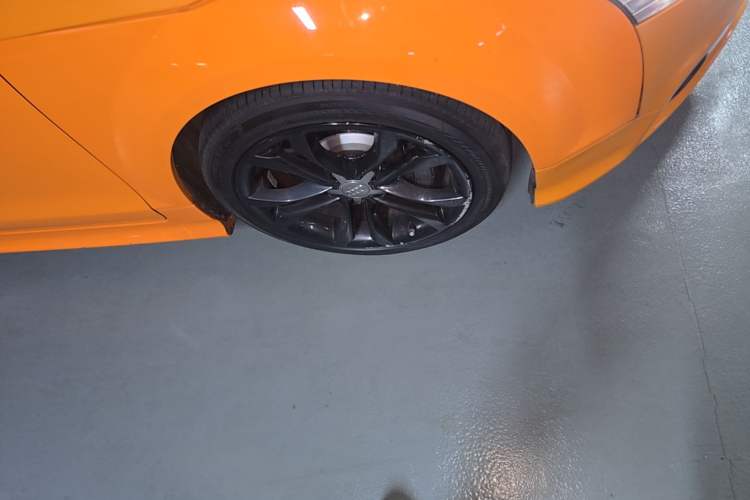 Used Audi TTS 2011 TTS Coupe 2.0TFSI quattro Right Front Wheel Hub