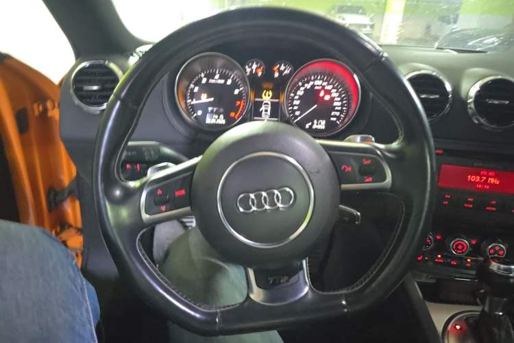 Used Audi TTS 2011 TTS Coupe 2.0TFSI quattro Steering Wheel