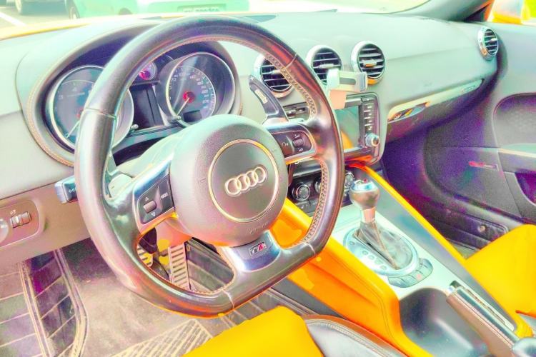 Used Audi TTS 2011 TTS Roadster 2.0TFSI quattro Steering Wheel