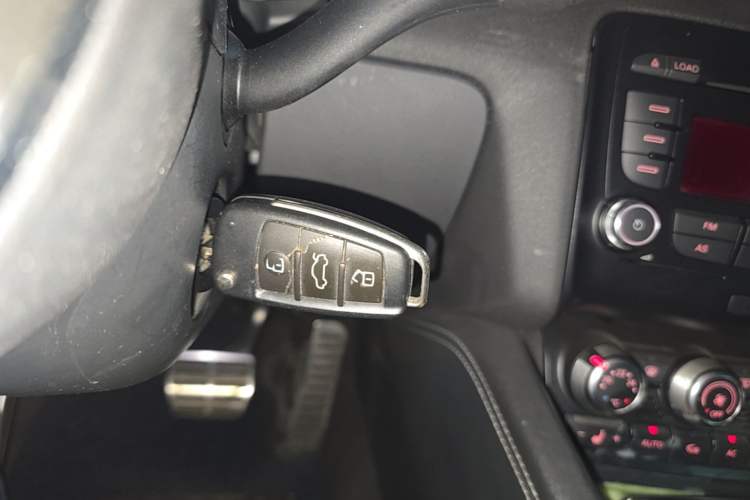 Used Audi TTS 2011 TTS Coupe 2.0TFSI quattro Vehicle Key