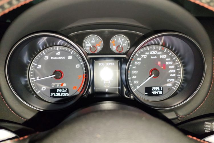 Used Audi TTS 2013 TTS Coupe 2.0TFSI quattro Instrument Cluster