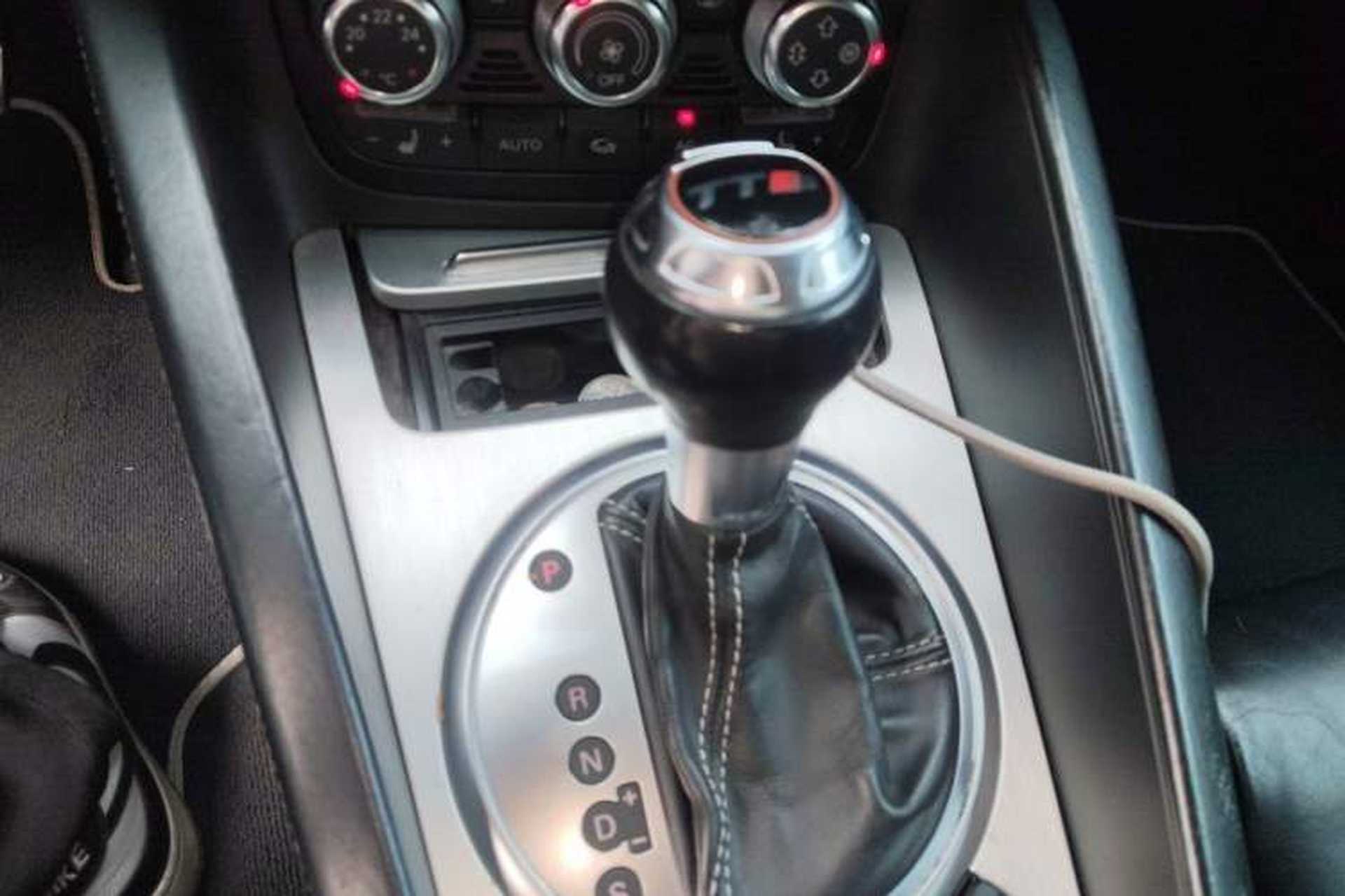 Used Audi TTS 2013 TTS Coupe 2.0TFSI quattro Gear Lever
