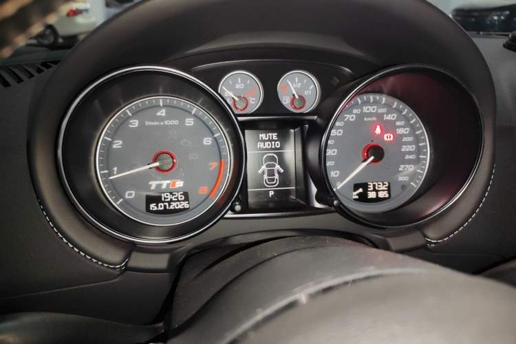 Used Audi TTS 2013 TTS Coupe 2.0TFSI quattro Instrument Cluster