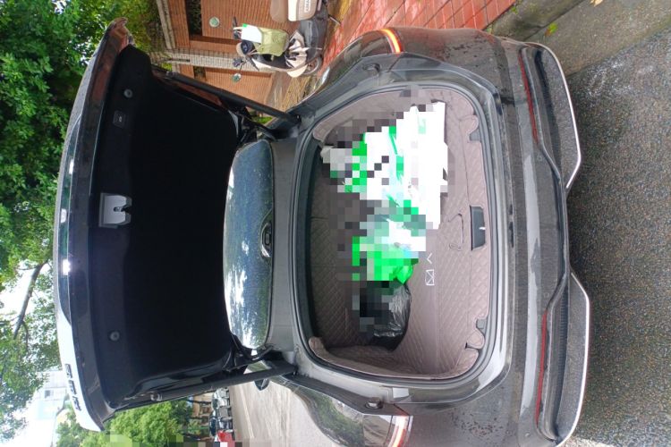 Used Avatr 06 2025 Pro Range-Extended Edition Trunk